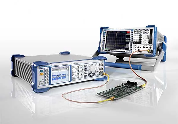 Генератор сигналов Rohde & Schwarz SMB100A Генератор сигналов Rohde & Schwarz SMB100A