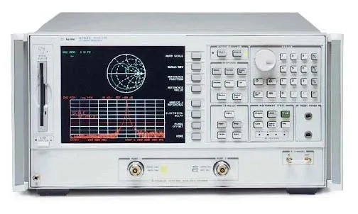 Векторный анализатор электрических сигналов Keysight (Agilent) 8753ES