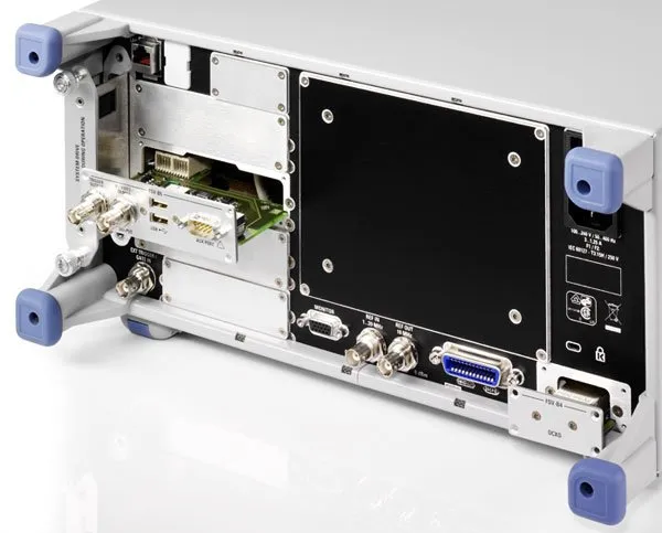 Анализатор сигналов и спектра Rohde & Schwarz FSV Анализатор сигналов и спектра Rohde & Schwarz FSV