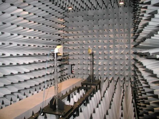 Акустическая безэховая камера