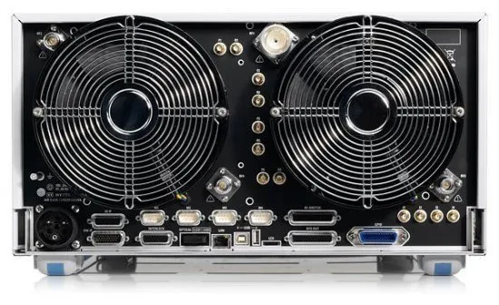 Широкополосный усилитель Rohde & Schwarz BBA100