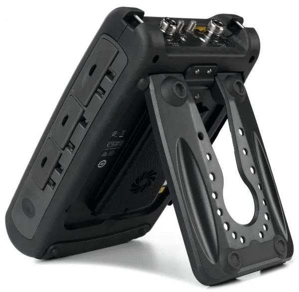 Портативный анализатор сигналов Keysight FieldFox N9918B