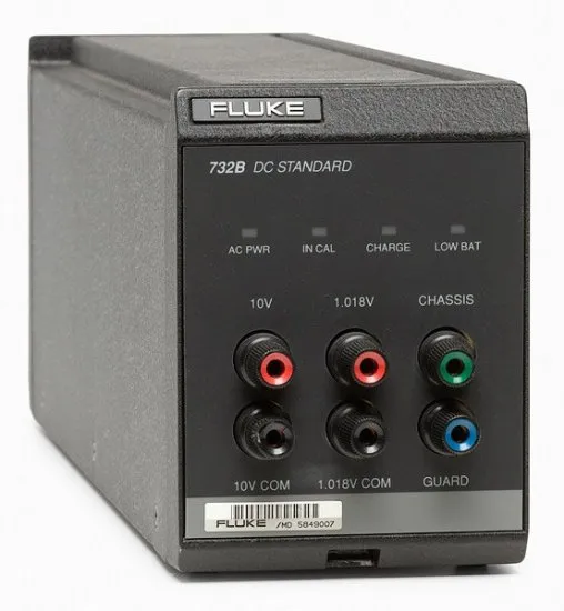 Мобильный эталон постоянного напряжения