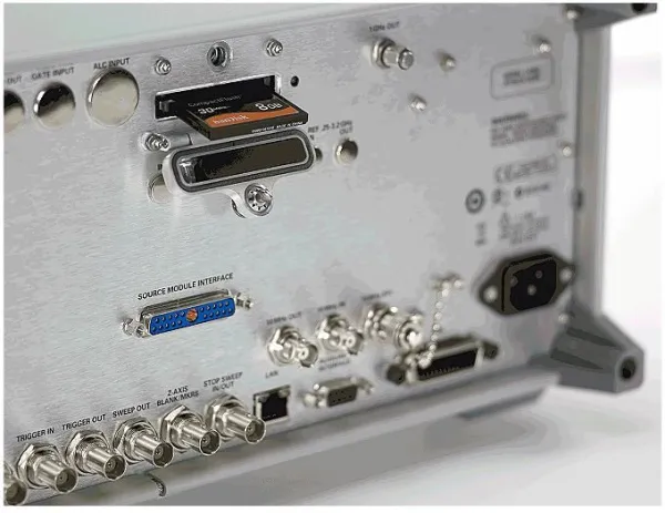 Аналоговый генератор сигналов PSG Keysight (Agilent) E8257D