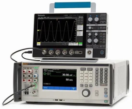 Многофункциональные калибраторы Fluke 5540A/5550A/5560A