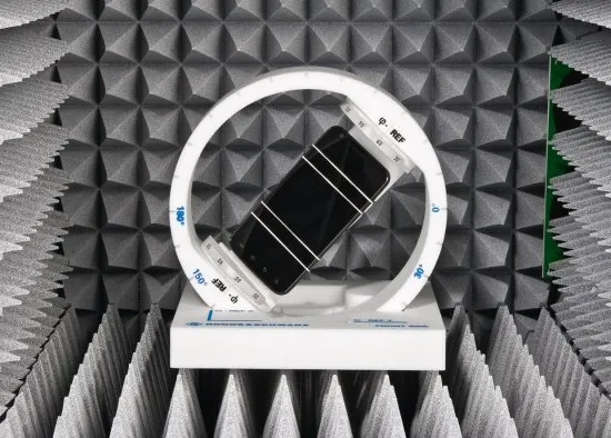 Безэховые ВЧ-камеры Rohde & Schwarz DST200