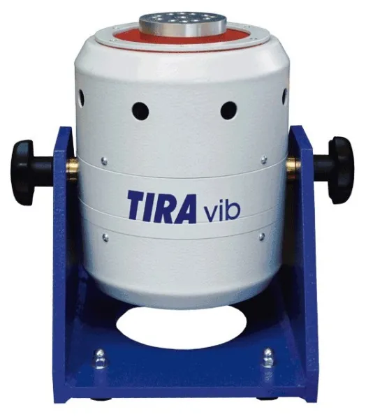 Вибрационные стенды TIRA с выталкивающим усилием от 9 Н до 400 Н