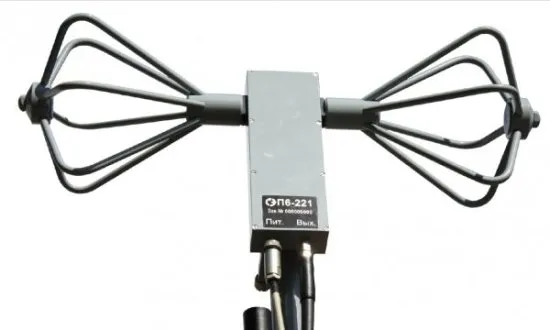 Приемная измерительная биконическая активная антенна СКАРД-Электроникс П6-221