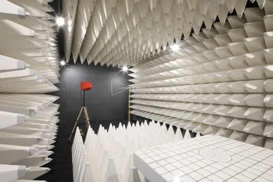 Безэховая камера