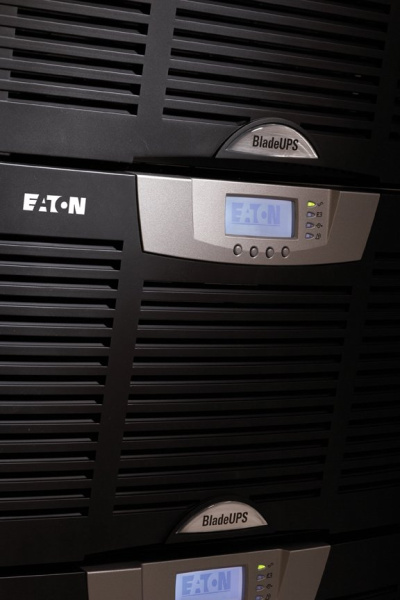 Источник бесперебойного питания Eaton BladeUPS Источник бесперебойного питания Eaton BladeUPS