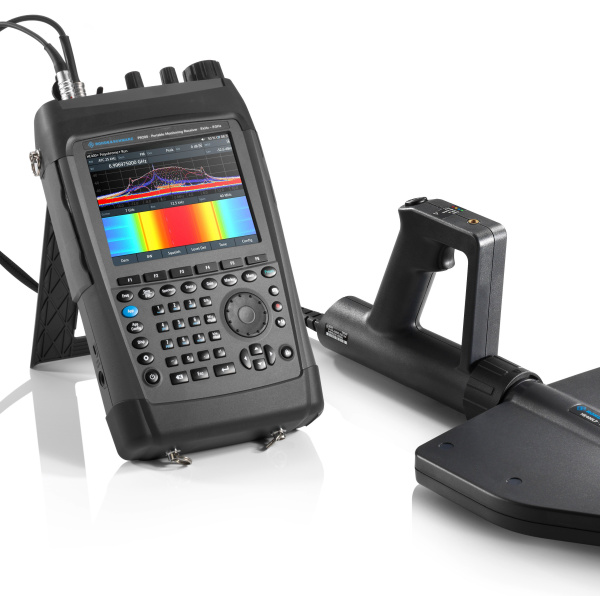 Портативный мониторинговый приемник Rohde & Schwarz PR200