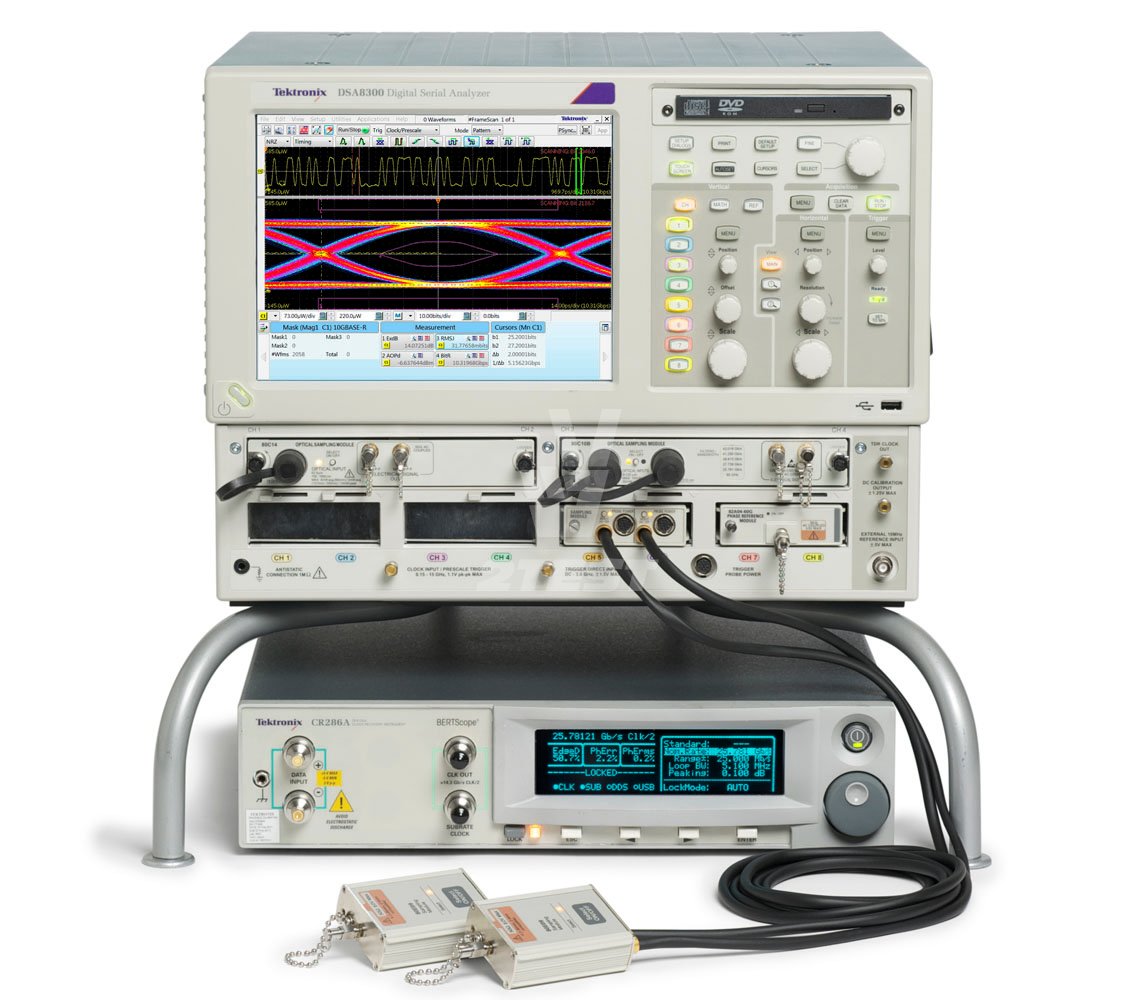 Описание Цифровой стробоскопический осциллограф Tektronix DSA8300