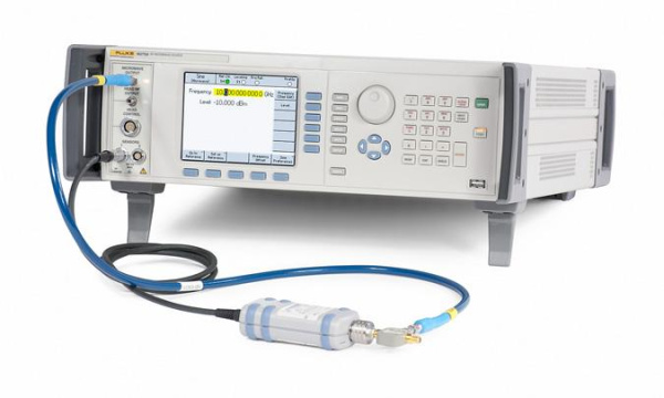 Опорный источник ВЧ сигнала 27 ГГц с низким фазовым шумом 96270A Опорный источник ВЧ сигнала 27 ГГц с низким фазовым шумом 96270A