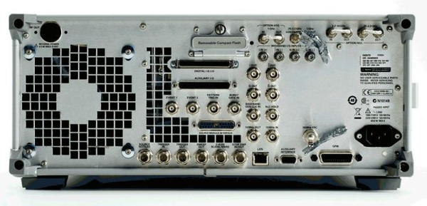 Векторный генератор сигналов PSG Keysight (Agilent) E8267D Векторный генератор сигналов PSG Keysight (Agilent) E8267D