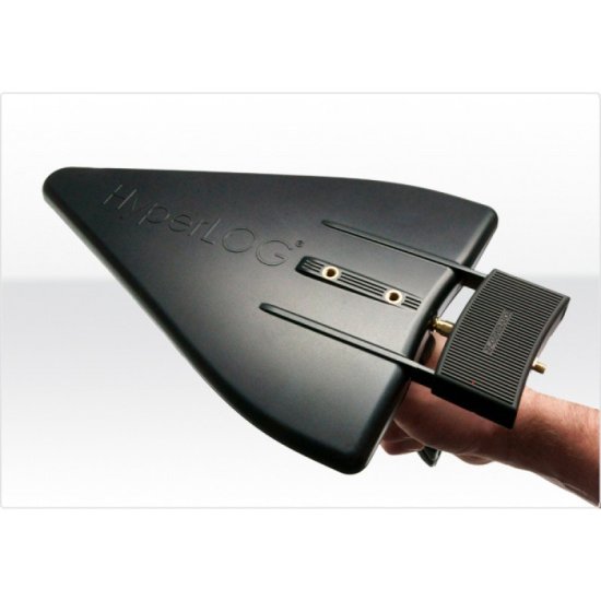 Портативный USB-генератор сигналов 35 МГц – 4,4 ГГц Портативный USB-генератор сигналов 35 МГц – 4,4 ГГц