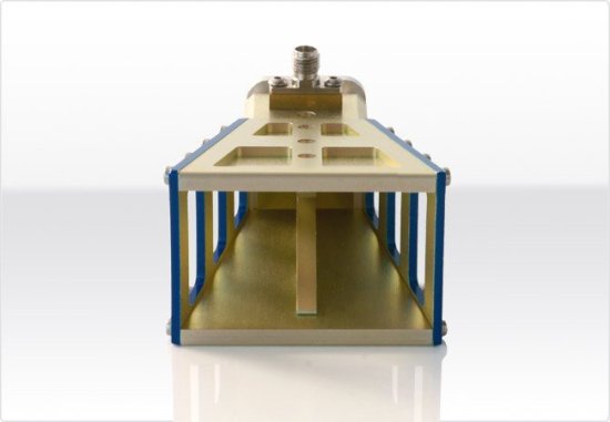 Рупорная СВЧ антенна PowerLOG 40400 Рупорная СВЧ антенна PowerLOG 40400