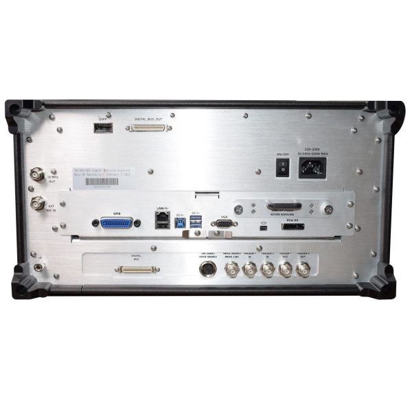 Анализатор спектра и сигналов XS-SSA-01 Анализатор спектра и сигналов XS-SSA-01