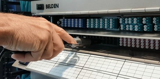 Адаптер для проверки состояния многоволоконных коннекторов EXFO FIPT-400-MF