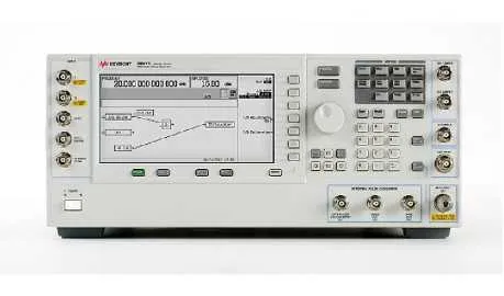 Векторный генератор сигналов PSG Keysight E8267D