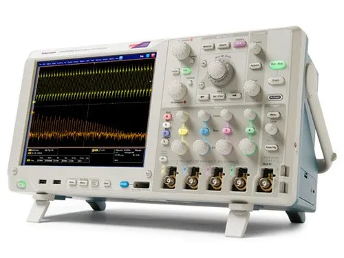 Передовые осциллографы смешанных сигналов Tektronix MS05204B